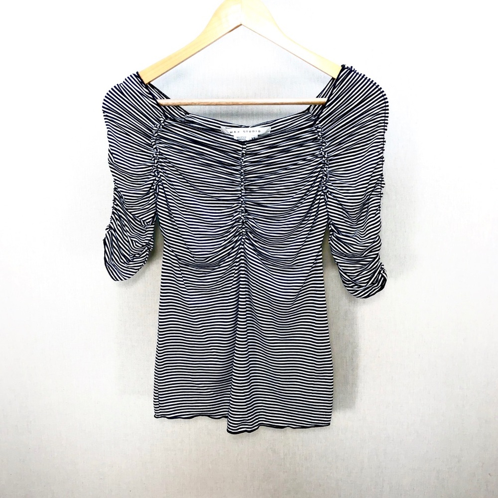 MAX STUDIO Black & White Stripe Quarter Sleeve Top